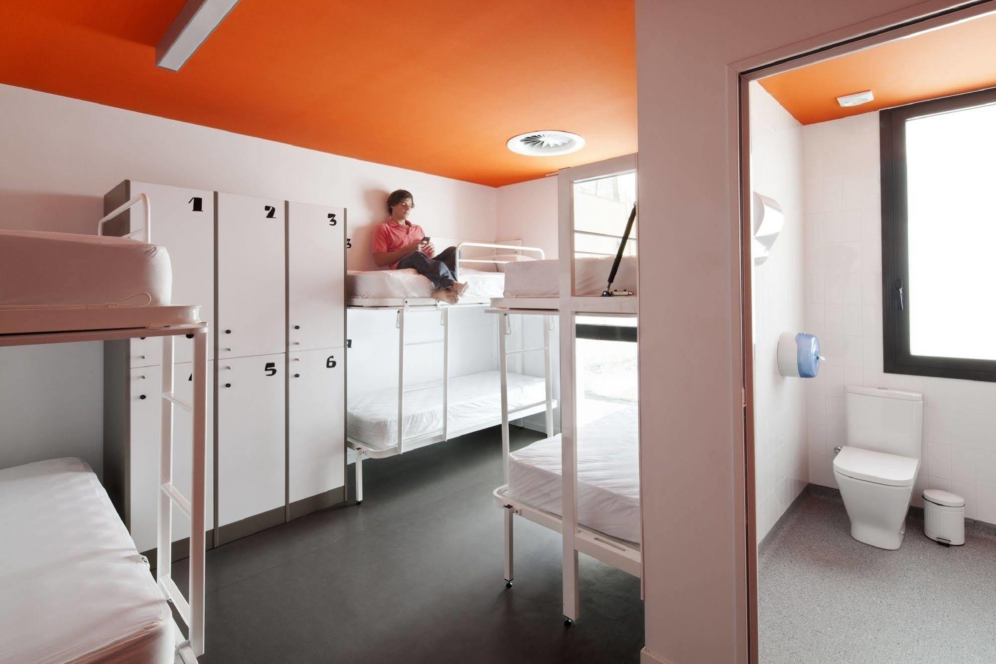 Amistat Albergue Barcelona